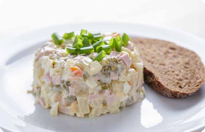 طرز تهیه سالاد الویه شام ساده