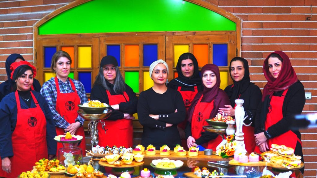 آموزشگاه آشپزی شیرین بیان | کلاس آشپزی با مدرک فنی و حرفه ای 6 photo_1_2025-12-03_17-24-42